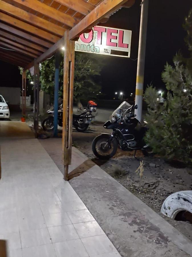 Hotel Juanita Puelches Eksteriør bilde